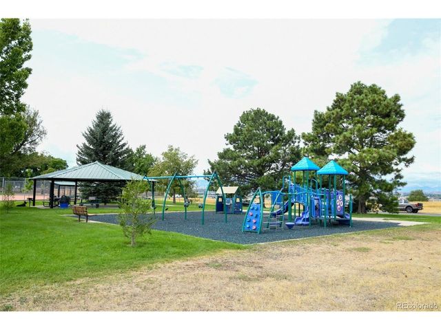 1137 Maple Cir, Broomfield, CO 80020