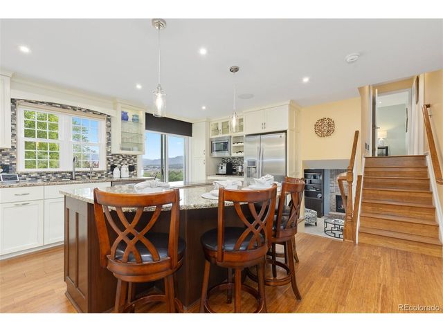 1137 Maple Cir, Broomfield, CO 80020