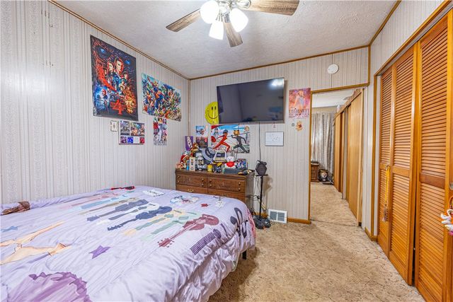 3318 Spring Garden Rd, Reserve, PA 15212