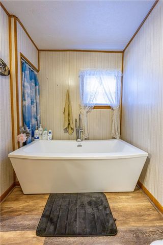 3318 Spring Garden Rd, Reserve, PA 15212