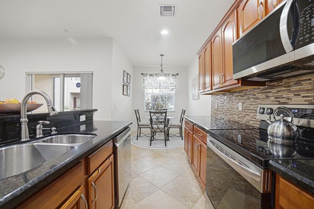 9153 Whistable Walk, Tamarac, FL 33321