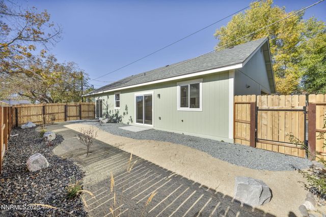 1421 Mission Street 1 & 2, Gardnerville, NV 89410