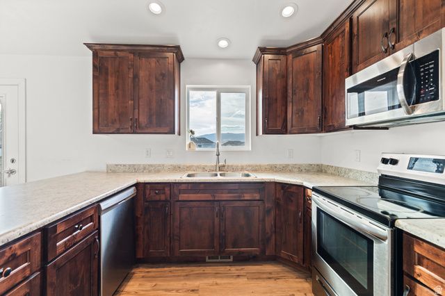 81 N 500 W, Monroe, UT 84754