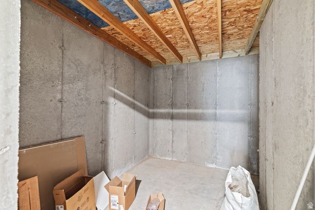 81 N 500 W, Monroe, UT 84754