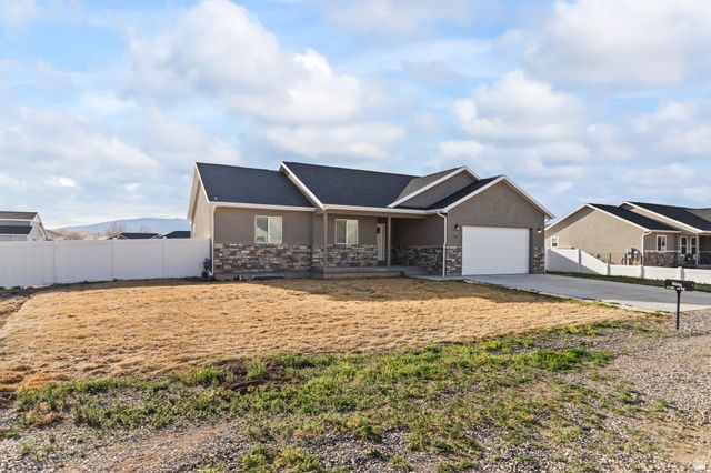 81 N 500 W, Monroe, UT 84754