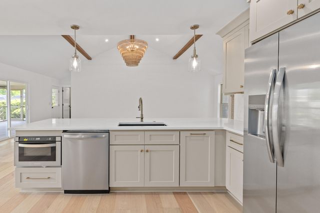 2912 Doncaster Drive, Charleston, SC 29414