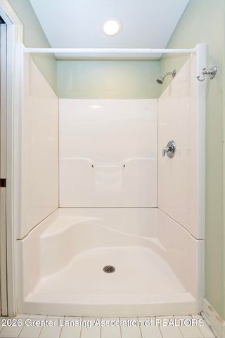 5490 Martinique Circle, East Lansing, MI 48823