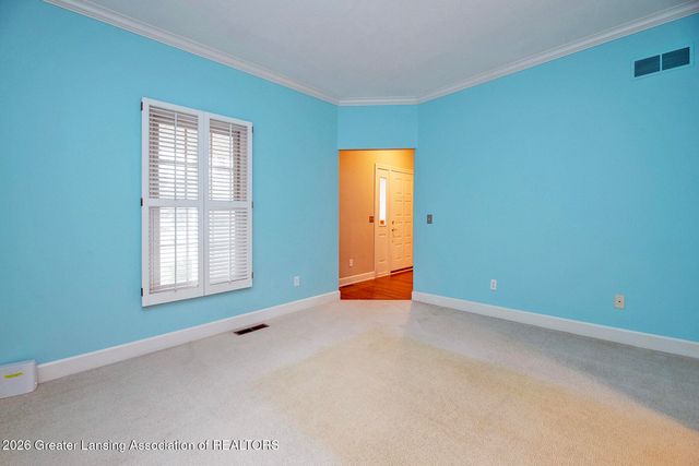 5490 Martinique Circle, East Lansing, MI 48823
