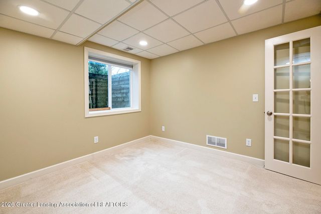 5490 Martinique Circle, East Lansing, MI 48823