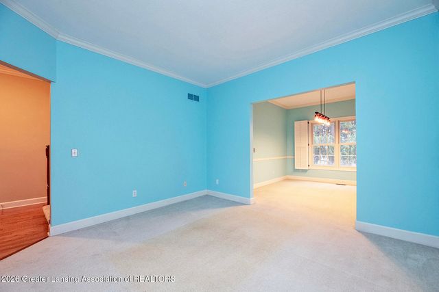 5490 Martinique Circle, East Lansing, MI 48823