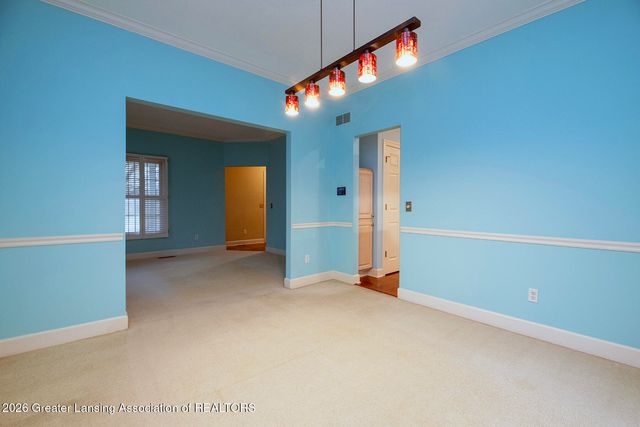 5490 Martinique Circle, East Lansing, MI 48823