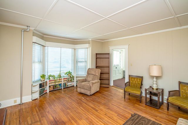 19 Elm Street, Whitefield, NH 03598