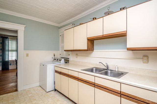 19 Elm Street, Whitefield, NH 03598