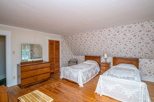 19 Elm Street, Whitefield, NH 03598