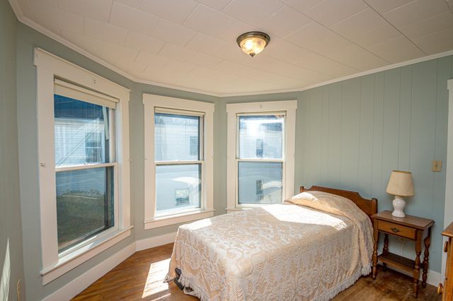 19 Elm Street, Whitefield, NH 03598