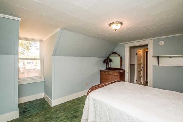 19 Elm Street, Whitefield, NH 03598