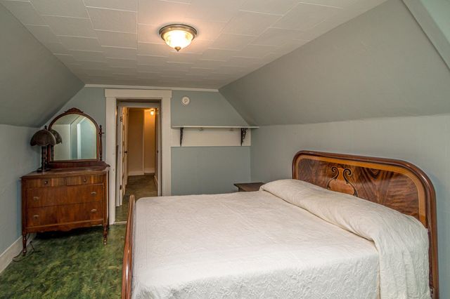 19 Elm Street, Whitefield, NH 03598