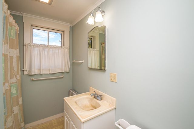 19 Elm Street, Whitefield, NH 03598