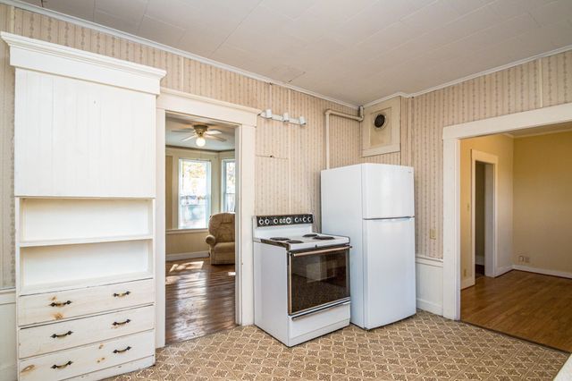 19 Elm Street, Whitefield, NH 03598