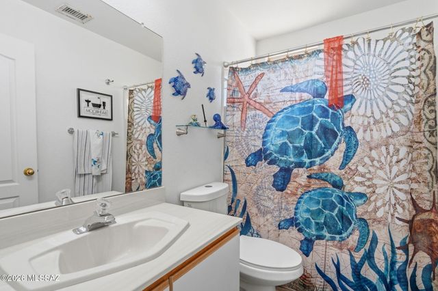 7085 W Amarante Drive, Tucson, AZ 85743