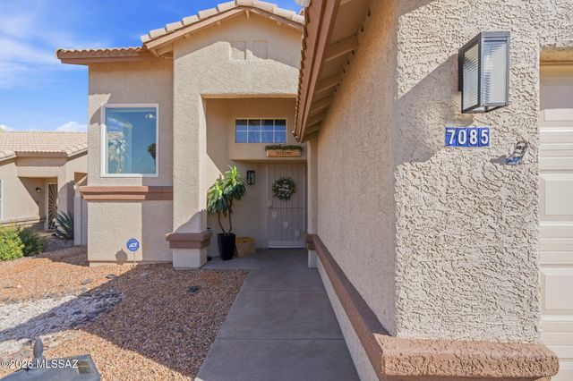 7085 W Amarante Drive, Tucson, AZ 85743