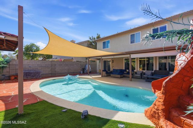 7085 W Amarante Drive, Tucson, AZ 85743