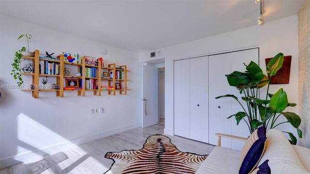 177 Ocean Lane Dr 707, Key Biscayne, FL 33149