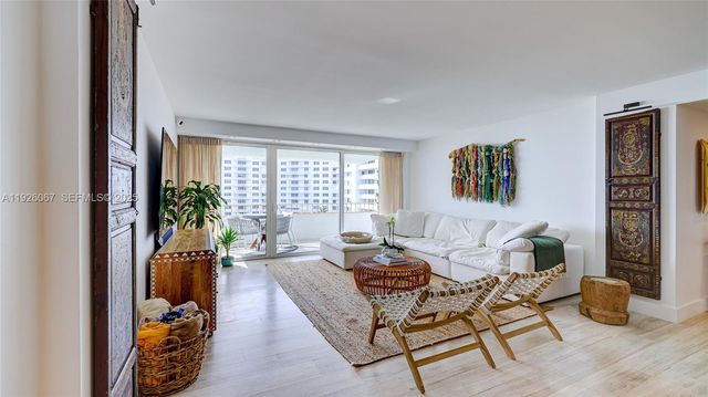 177 Ocean Lane Dr 707, Key Biscayne, FL 33149