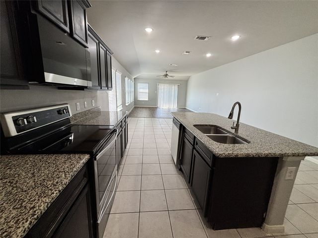 8050 Privet Street, Forney, TX 75126