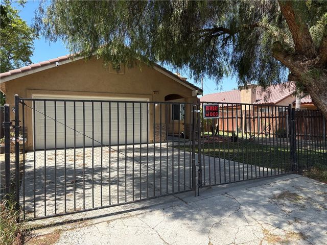 4118 Blair St., Corona, CA 92879