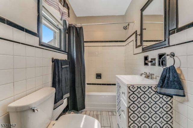 318 Marion Pl, Manville Boro, NJ 08835