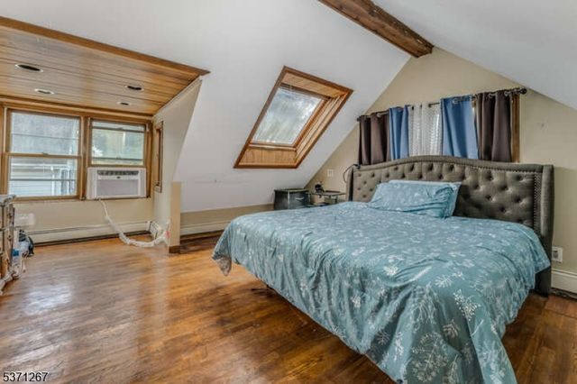 318 Marion Pl, Manville Boro, NJ 08835