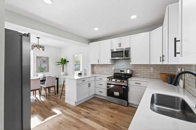 656 Madison Street, Anoka, MN 55303