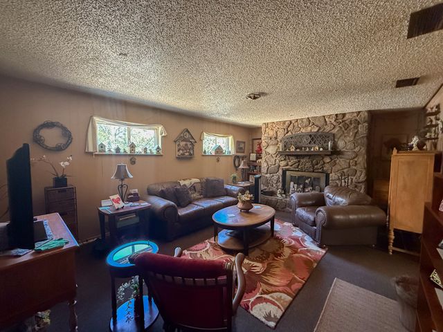 6613 Routt Street, Fort Worth, TX 76112