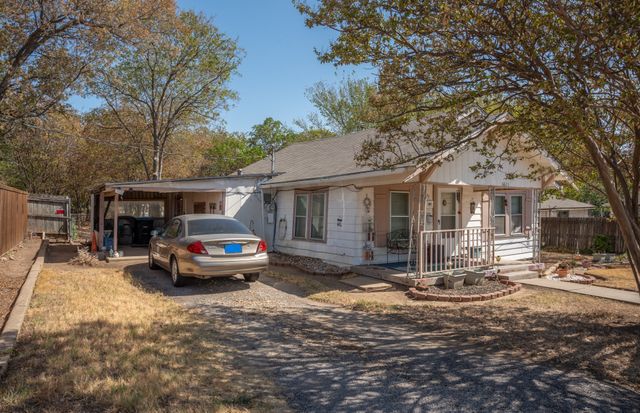 6613 Routt Street, Fort Worth, TX 76112