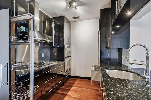 5000 CULBREATH KEY WAY 9-318, Tampa, FL 33611