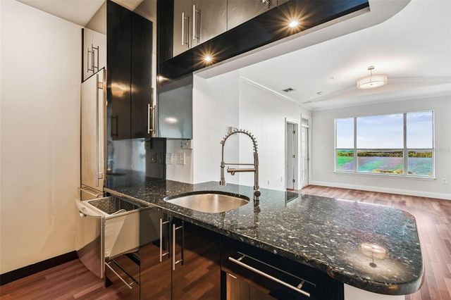 5000 CULBREATH KEY WAY 9-318, Tampa, FL 33611