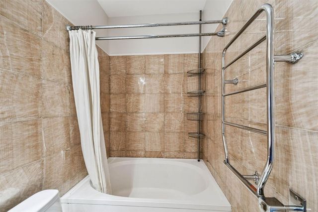 5000 CULBREATH KEY WAY 9-318, Tampa, FL 33611