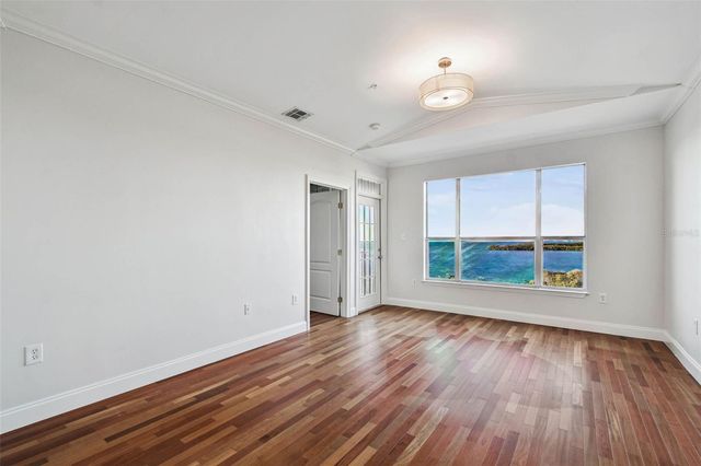 5000 CULBREATH KEY WAY 9-318, Tampa, FL 33611