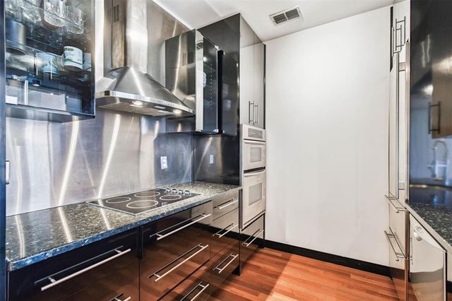 5000 CULBREATH KEY WAY 9-318, Tampa, FL 33611