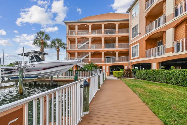 5000 CULBREATH KEY WAY 9-318, Tampa, FL 33611