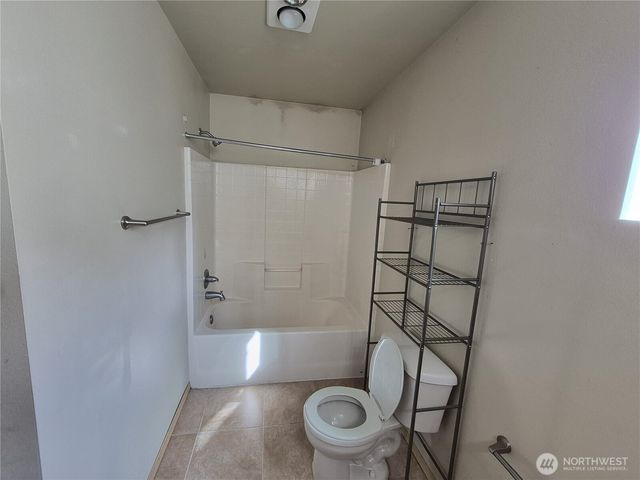 1725 E 41st, Tacoma, WA 98404