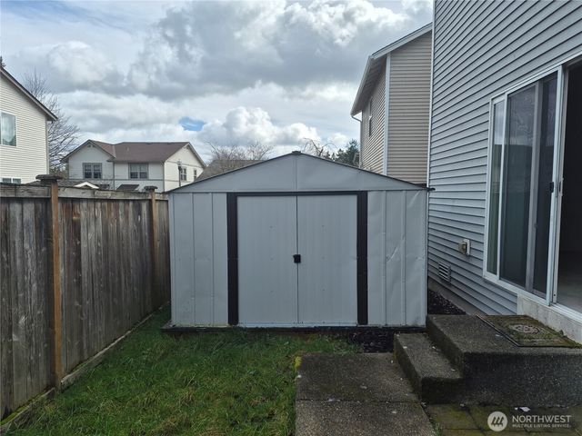 1725 E 41st, Tacoma, WA 98404