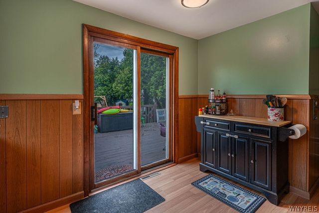 71 Canisius Court, Cheektowaga, NY 14043