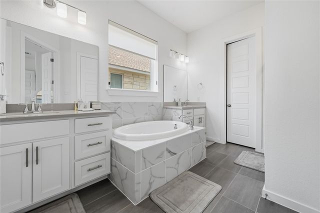 4306 Frankfurt LN, Round Rock, TX 78665