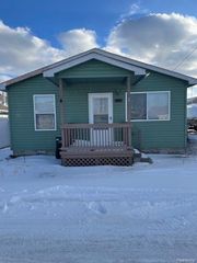 7819 Lake Drive, Algonac, MI 48001