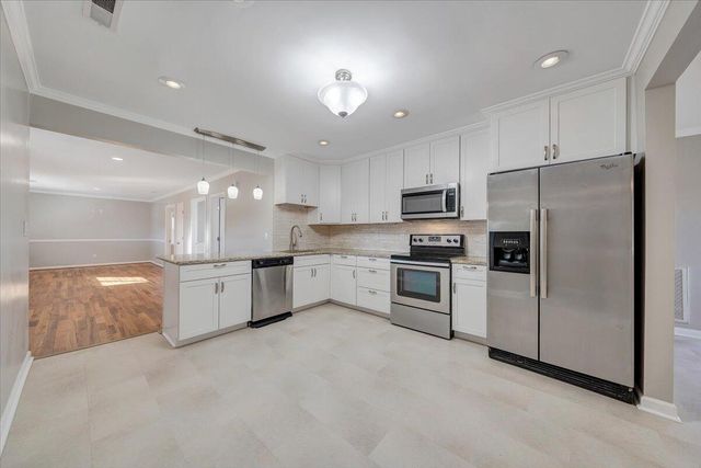 1724 Starview DR, Salem, VA 24153