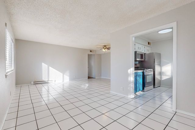 12013 Stilwell Drive NE APT A, Albuquerque, NM 87112