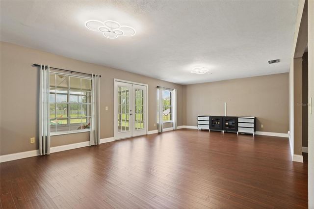 498 LAKEWOOD DRIVE, Brandon, FL 33510
