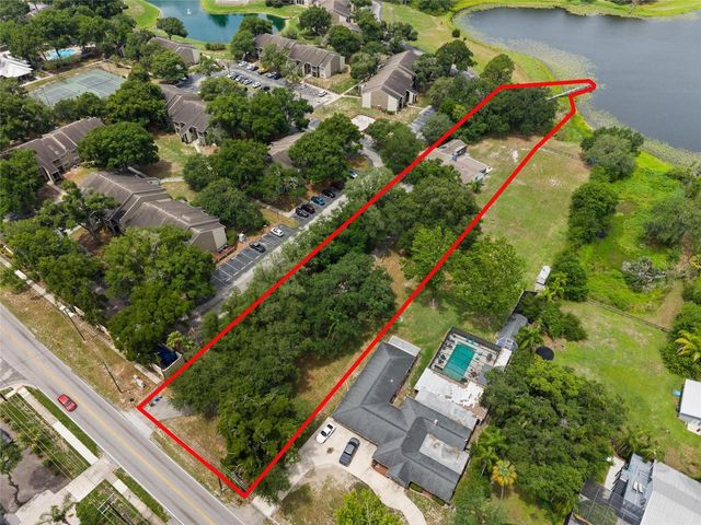 498 LAKEWOOD DRIVE, Brandon, FL 33510